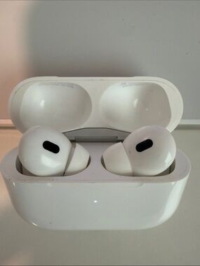 Apple AirPods Pro White